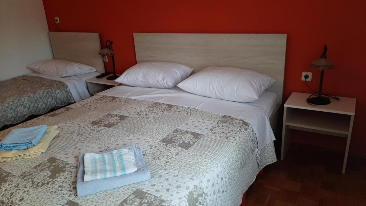 Rooms Neda Rab Town Exterior foto