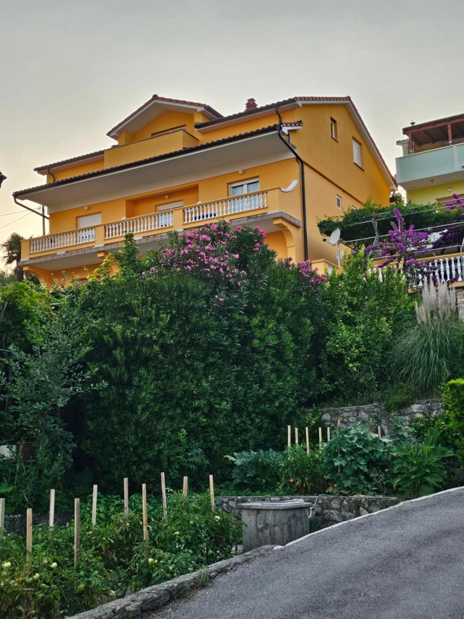 Rooms Neda Rab Town Exterior foto