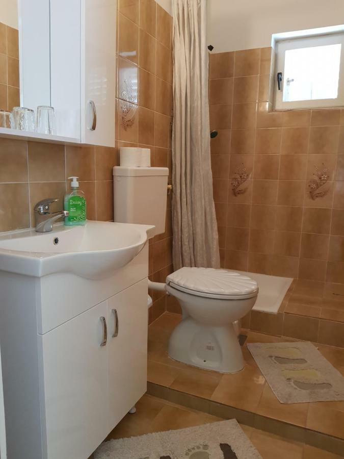 Rooms Neda Rab Town Exterior foto